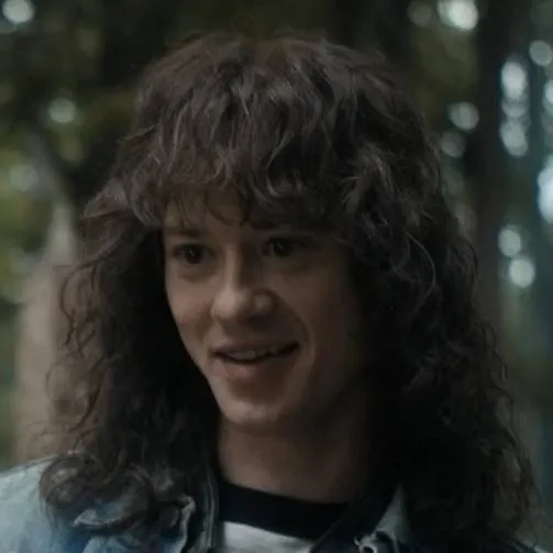 chat with ai character: Steddie