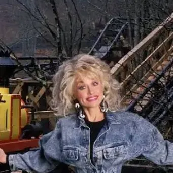 chat with ai character: Dolly Parton