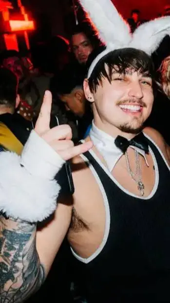 ai character: Colby 🫠🫡🫣🫣🫣 background