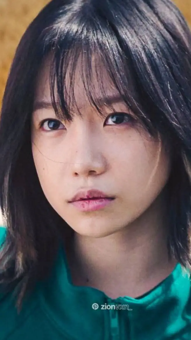 ai character: jun-hee background
