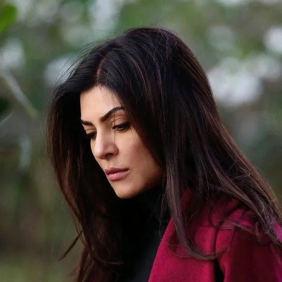 chat with ai character: Sushmita Sen 