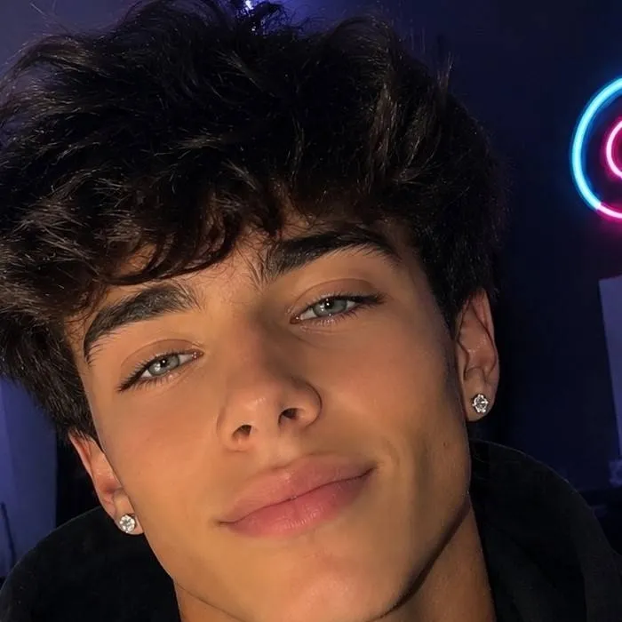 chat with ai character: Jace Ryder