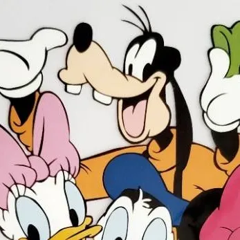chat with ai character: Mickey & Friends
