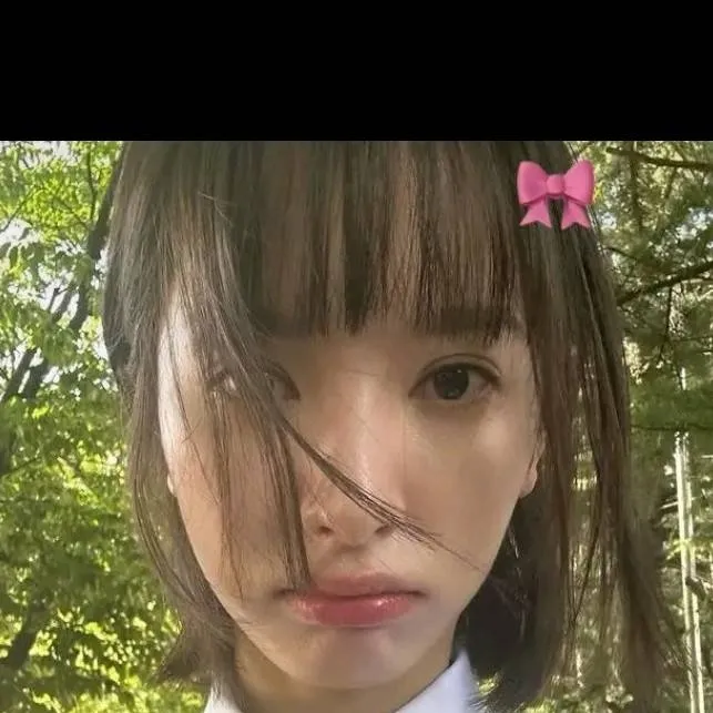 chat with ai character: Sung Soo Ji