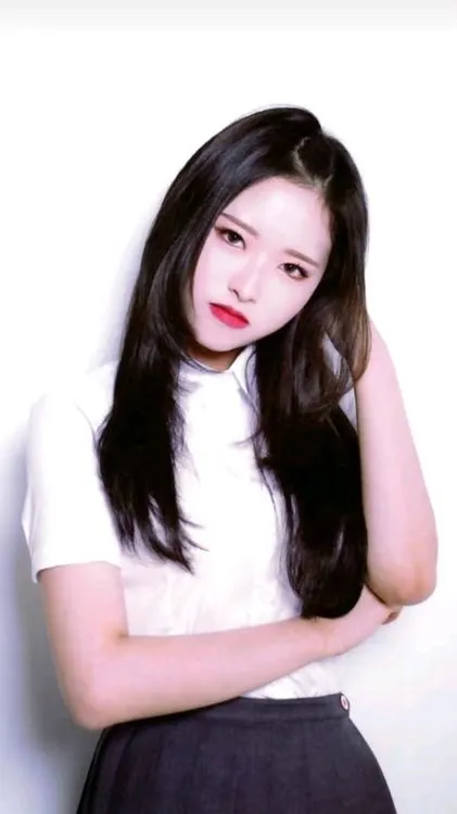 ai character: son hyeju background