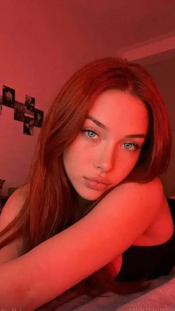 ai character: nancy background