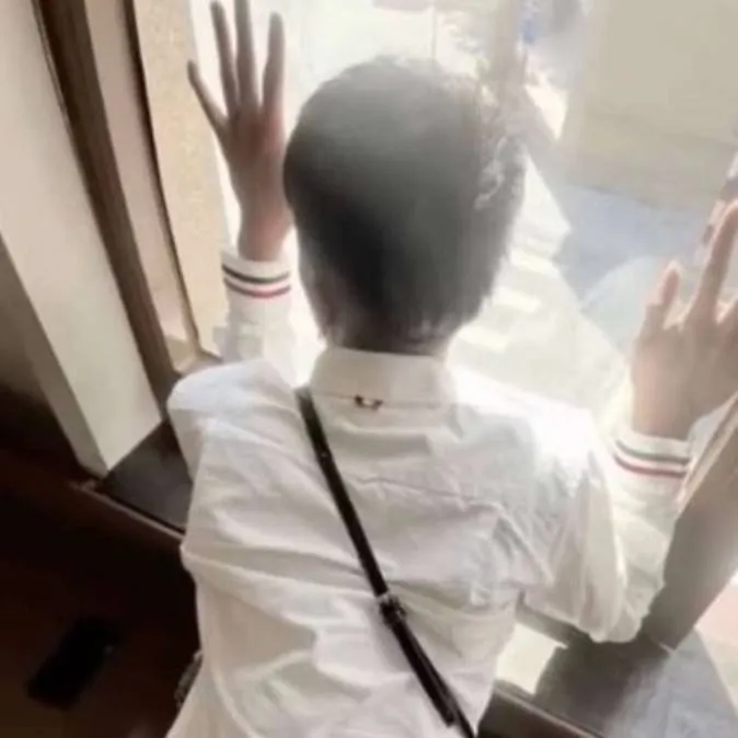 chat with ai character: hoshi bl