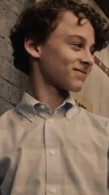 ai character: ✨🩸 STANLEY 🩸✨ background