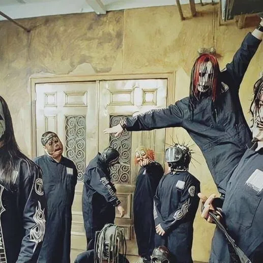 chat with ai character: Slipknot 