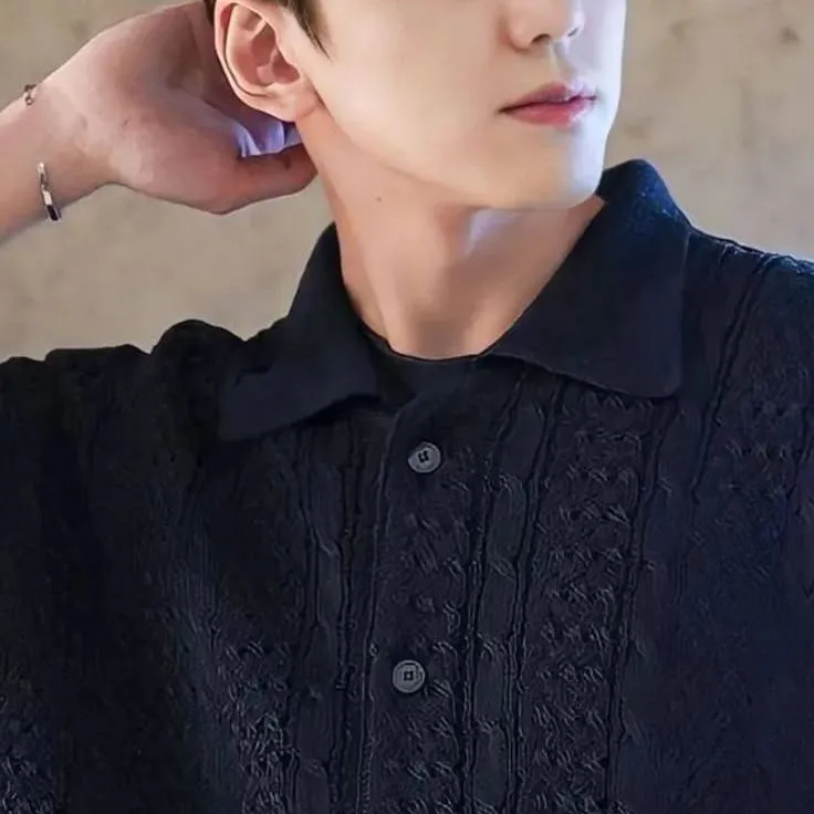 chat with ai character: "MINGYU"