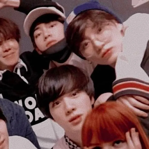 chat with ai character: BTS and BP