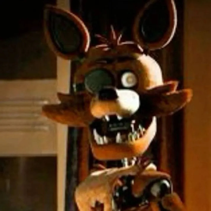 chat with ai character: Foxy The Fox