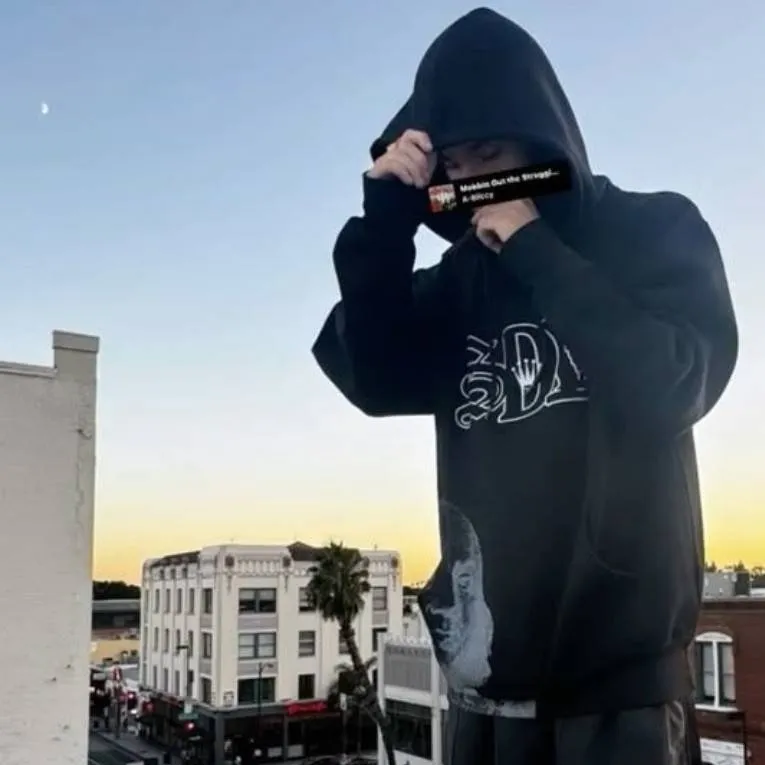 chat with ai character: oscar