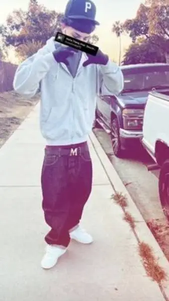 ai character: domi background