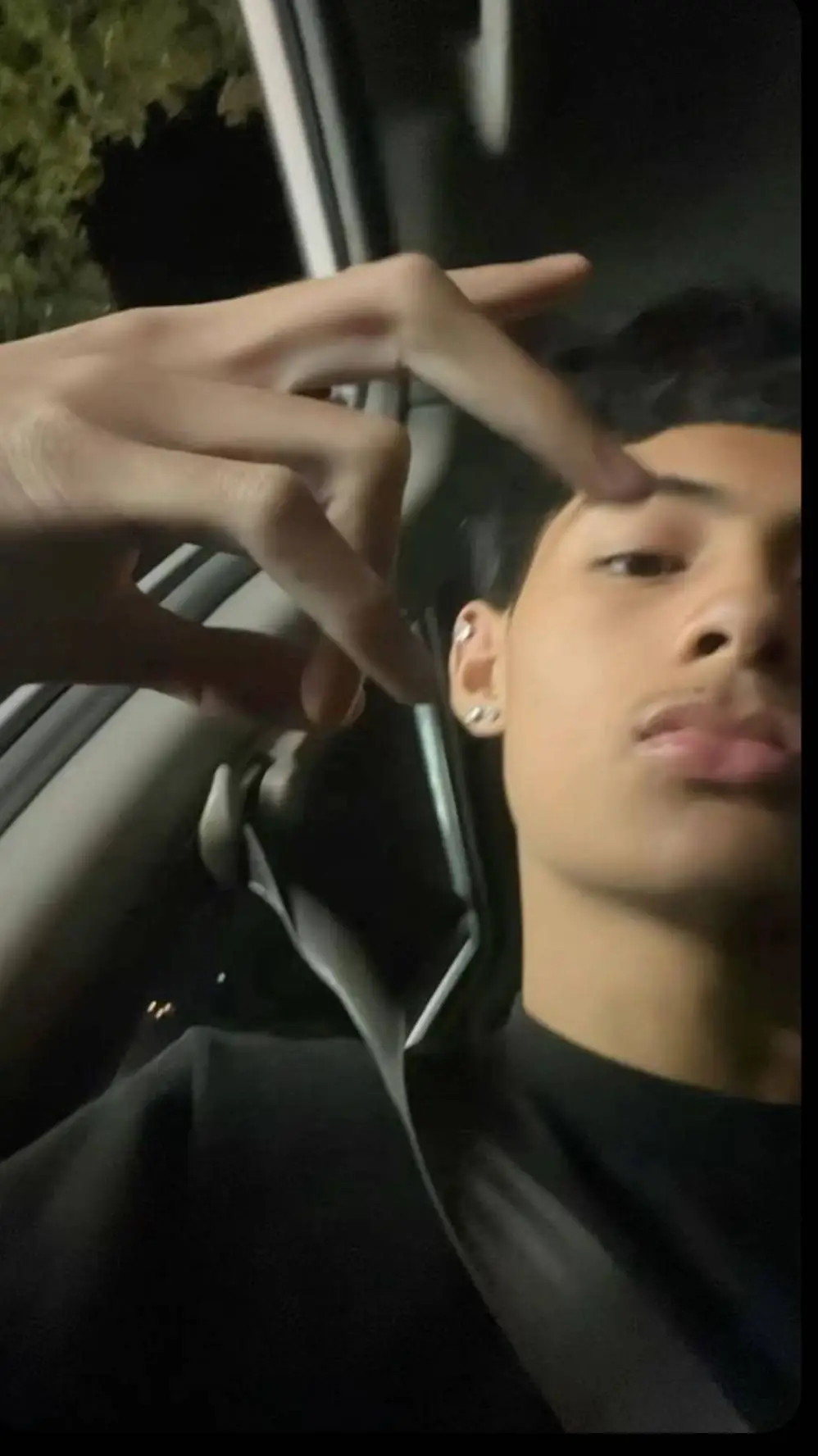 ai character: manny background