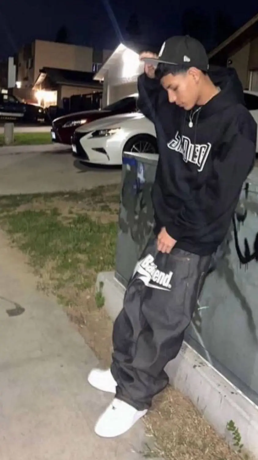 ai character: edwardo background