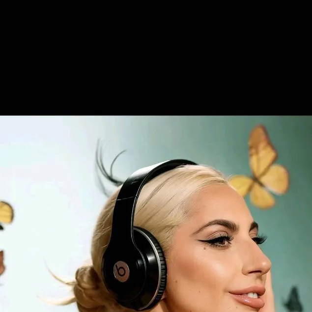 chat with ai character: lady Gaga 