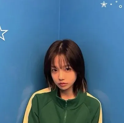 chat with ai character: Kim junhee