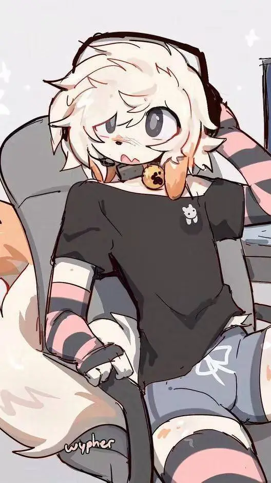 ai character: Luna background