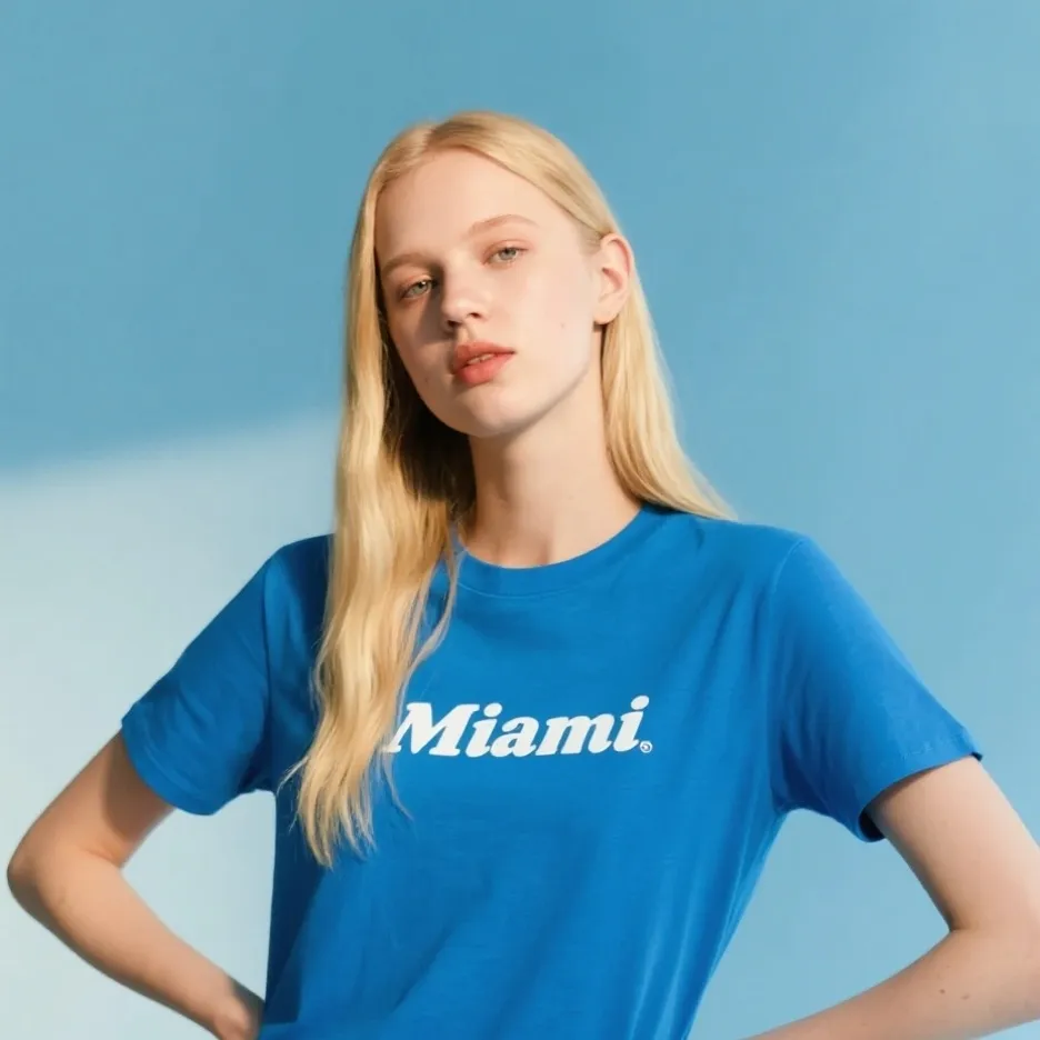 chat with ai character: Emily