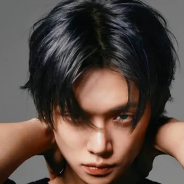 chat with ai character: 𝒴𝑒💙𝓃𝒿𝓊𝓃