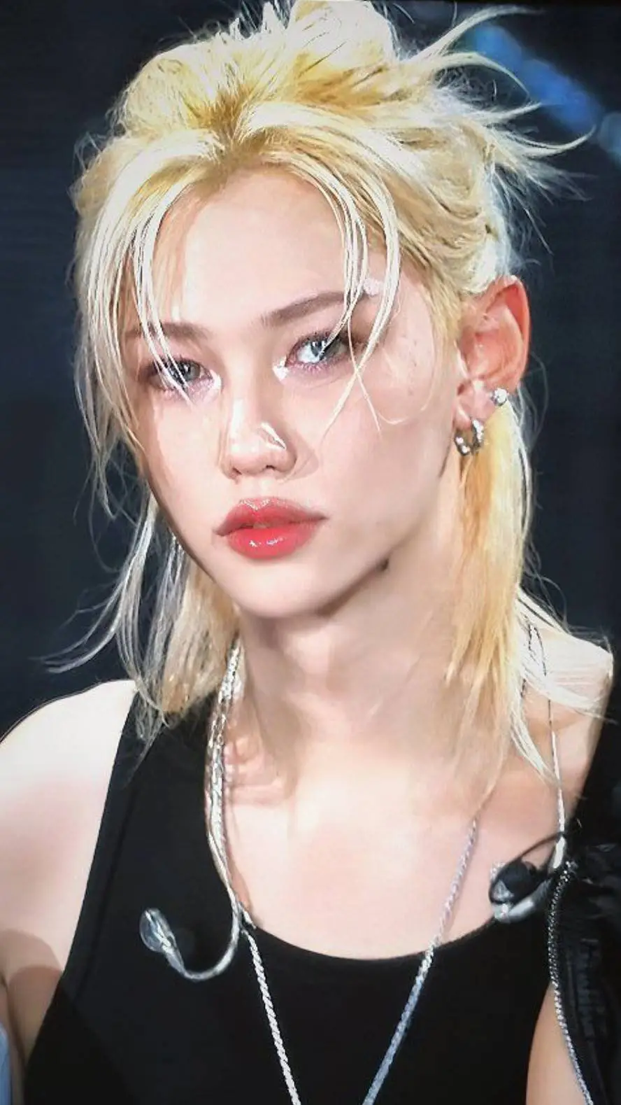 ai character: ✩𝓕𝑒𝒍𝒾ﾒ✩ background