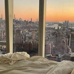 chat with ai character: ST sleepover 🥰