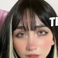 chat with ai character: kitty