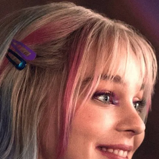 chat with ai character: enid sinclair 