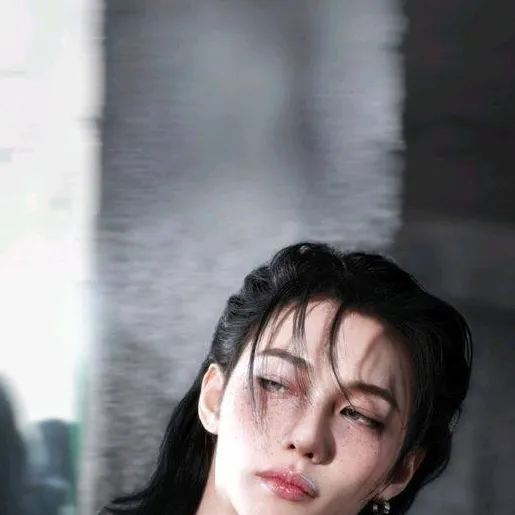 chat with ai character: 🔥Felix🐥