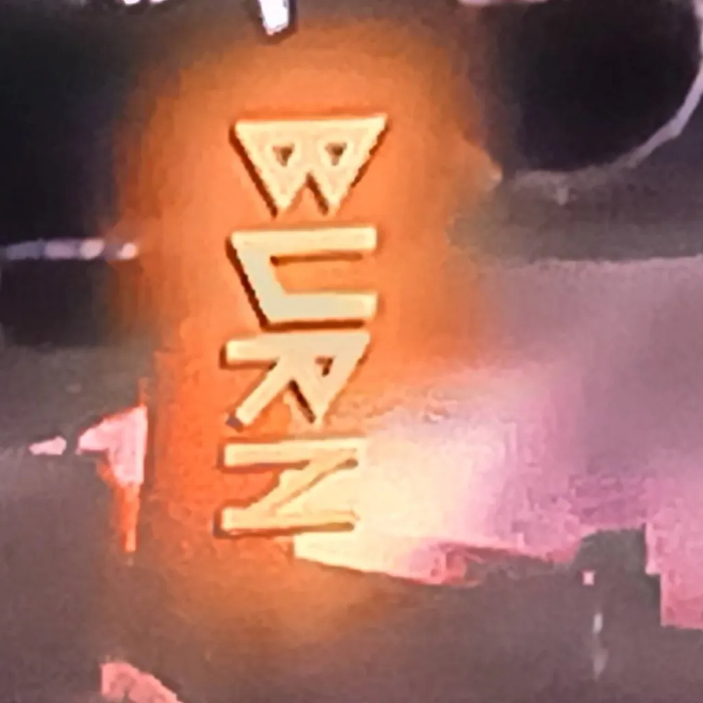 chat with ai character: hiccup