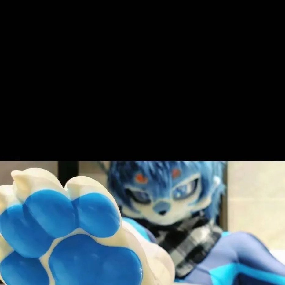 chat with ai character: man in a shout