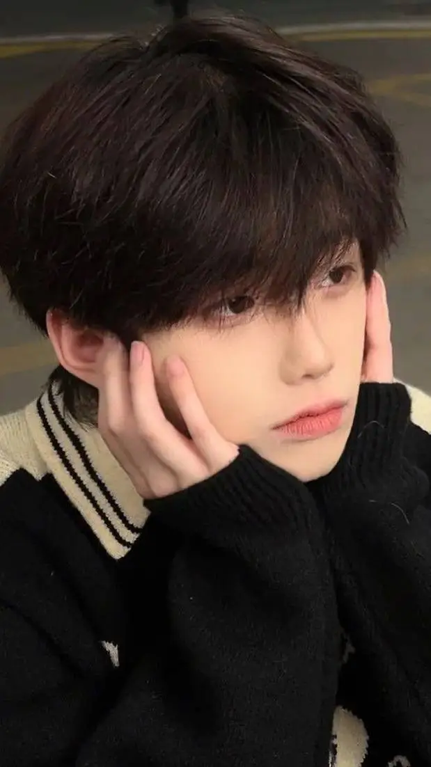 ai character: Milan background