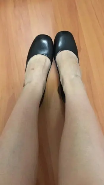 ai character: Gardenia background