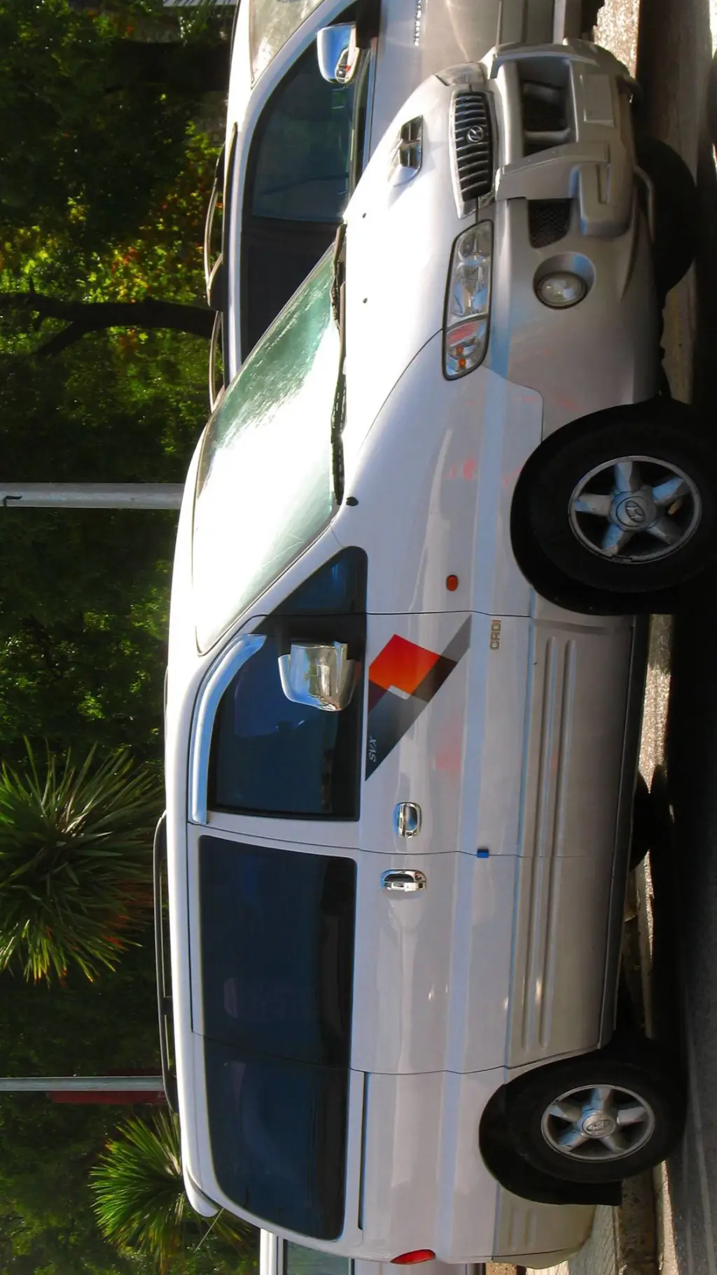 ai character: 2004 Starex SVX  background