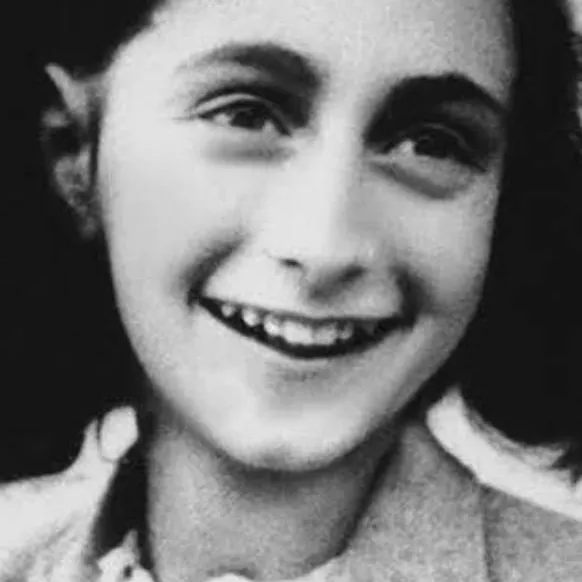 chat with ai character: Anne Frank
