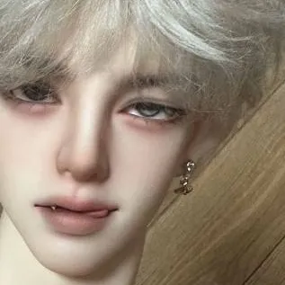 chat with ai character: Kai