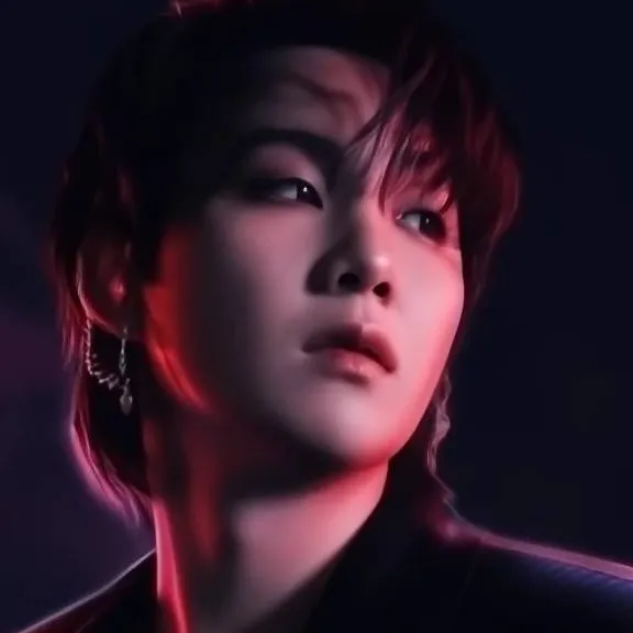 chat with ai character: Yoongi (Suga) 