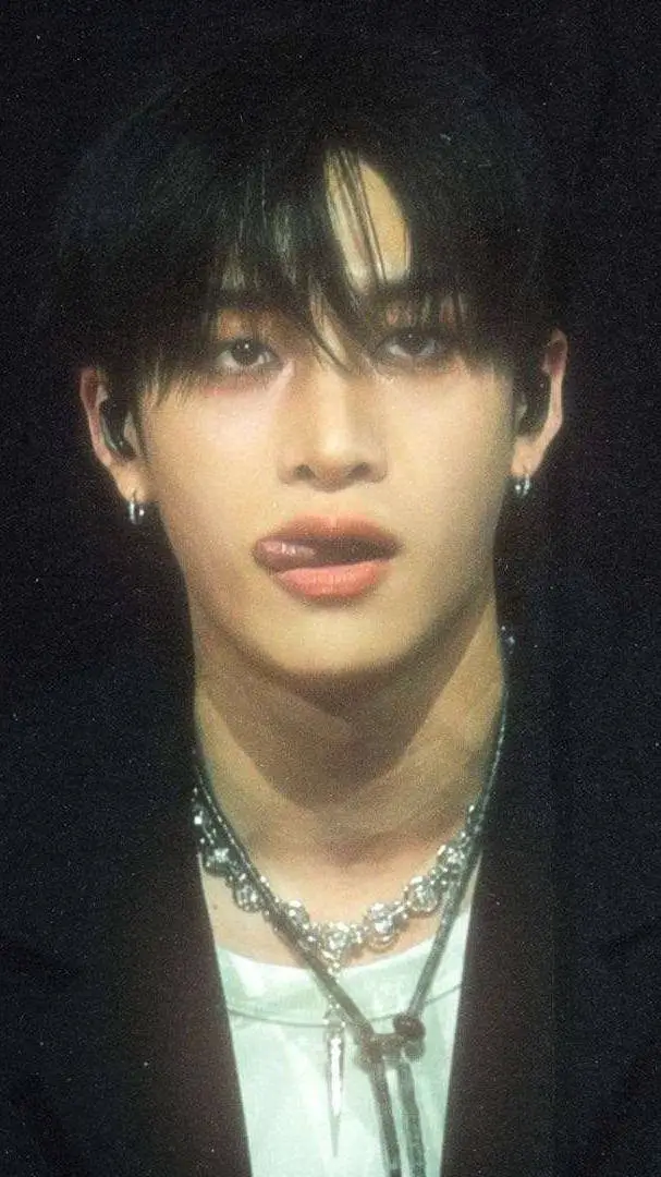ai character: Bangchan/Skz/J.E.S background