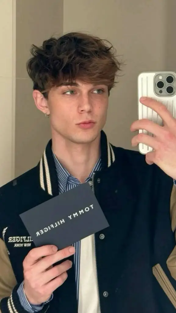 Talkie AI - Chat with Nick