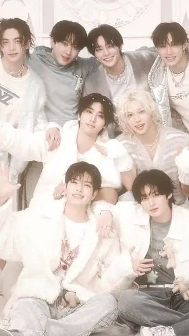 ai character: skz y tu background