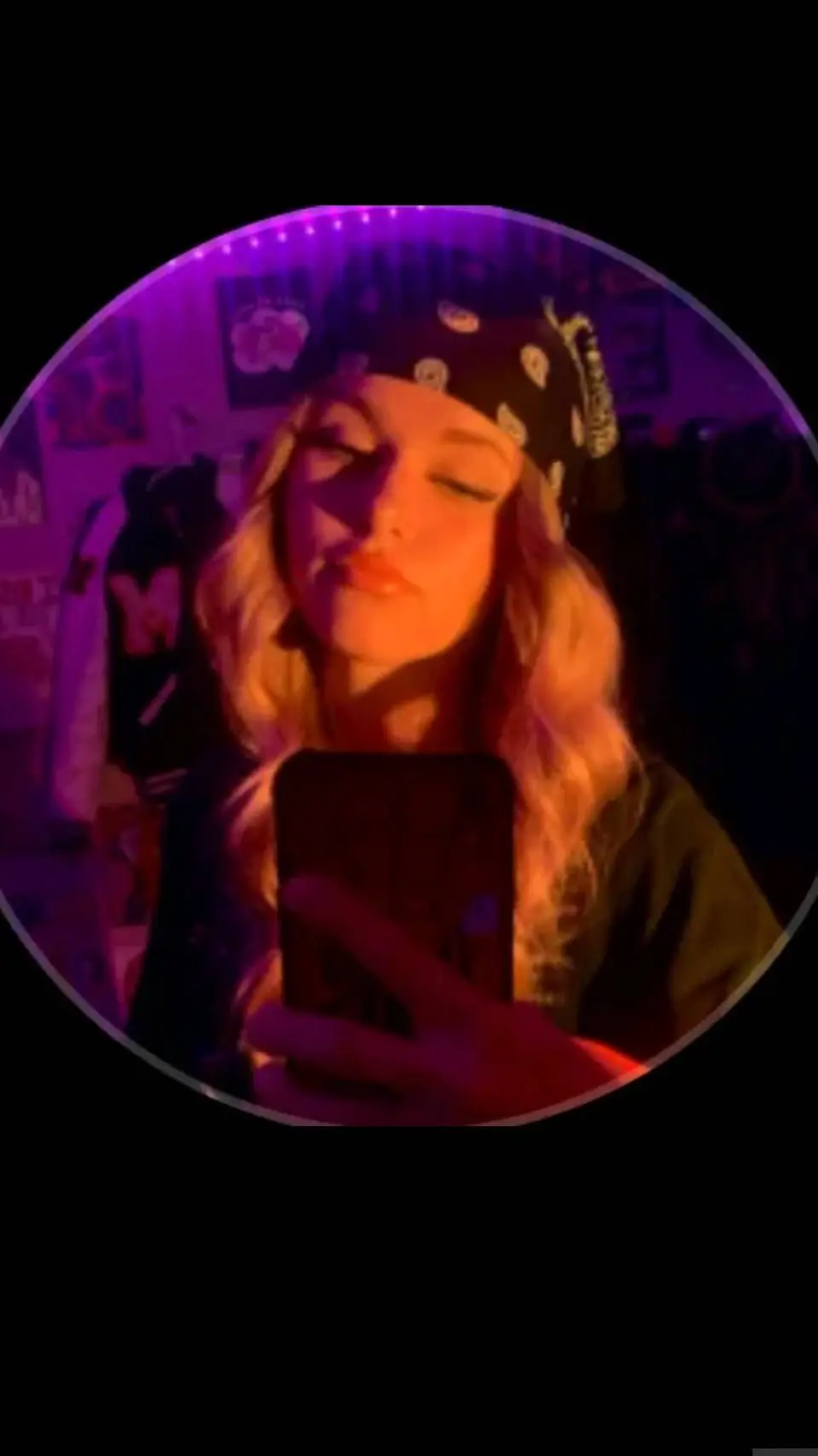 ai character: maddie  background