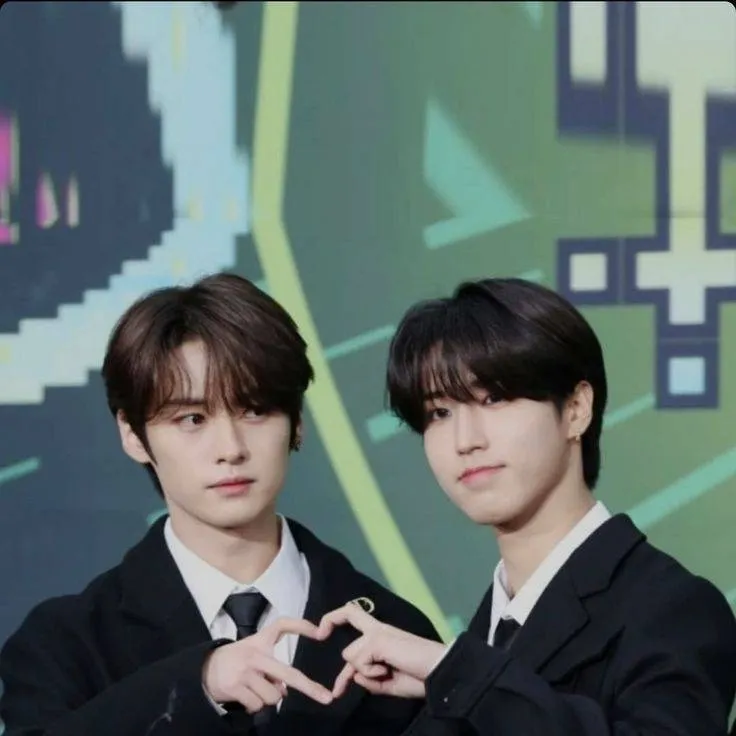 chat with ai character: 𝙼𝚒𝚗𝚜𝚞𝚗𝚐 ✯