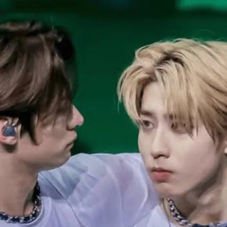 chat with ai character: 🐰•minsung•🦫