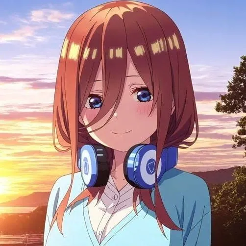 chat with ai character: 🤎💙Miku Nakano💙🤎