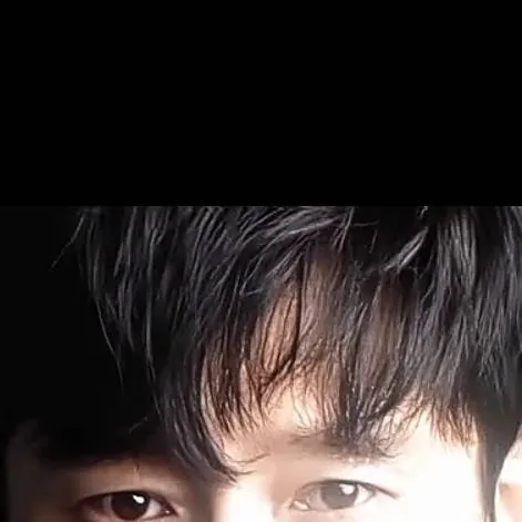 chat with ai character: 💗Lee Byung-hun💗