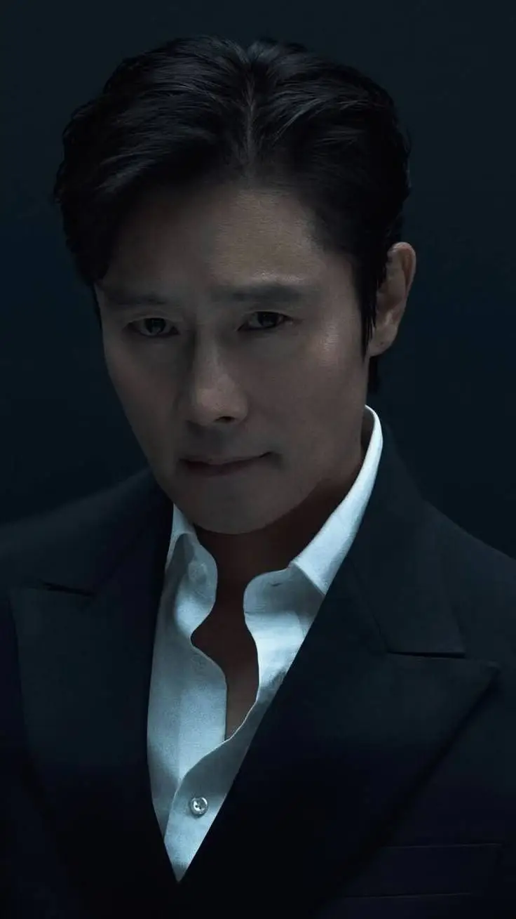 ai character: 💐Lee Byung hun💐 background