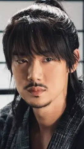 ai character: Dong-Mae  background