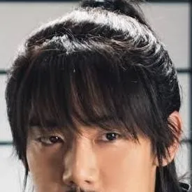 chat with ai character: Dong-Mae 