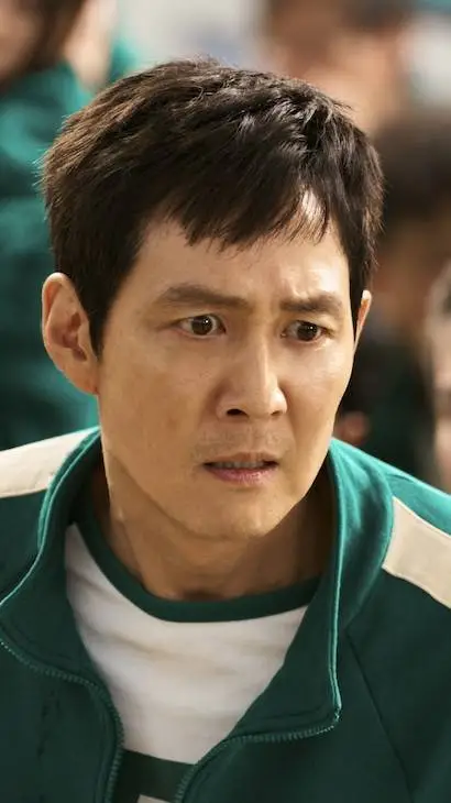 ai character: Gi-hun (456) background